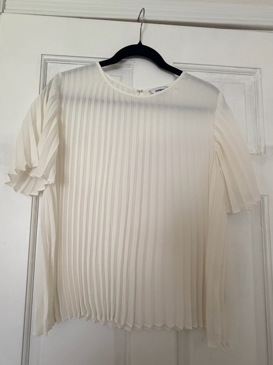 Express Tops - Express Cream Pleated Short Sleeve Blouse